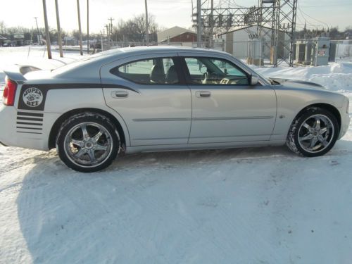 2010 dodge charger sxt sedan 4-door 3.5l