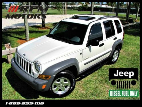 Jeep liberty sport turbo diesel 4x4 automatic sunroof running board clean carfax