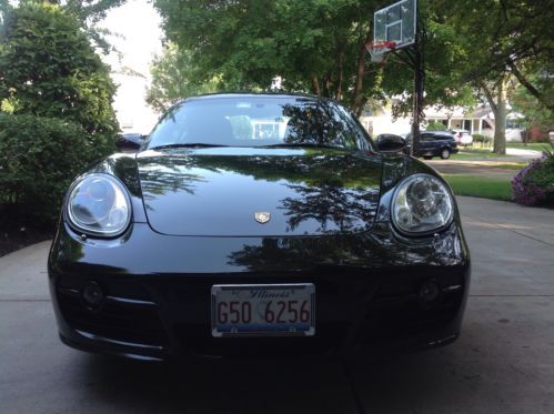 Cayman s , original owner, always garaged, excellent  condition inside n out