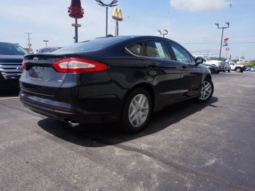 2014 ford fusion se