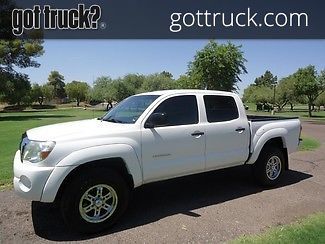 2008 toyota tacoma   white  crew cab  prerunner  1 owner  excellent condition