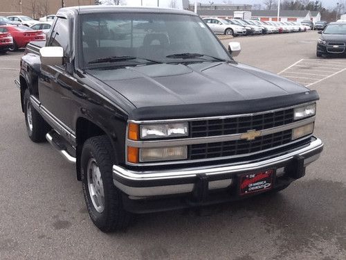 1992 chevrolet c/k 1500 step side 4wd stick