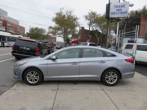 2017 hyundai sonata base 4dr sedan