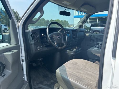 2020 gmc savana work van