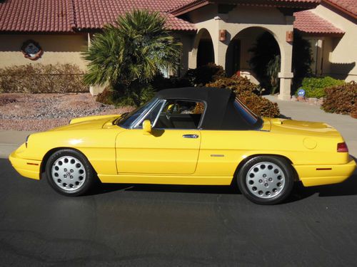 1992 alfa romeo spider veloce convertible 2-door 2.0l