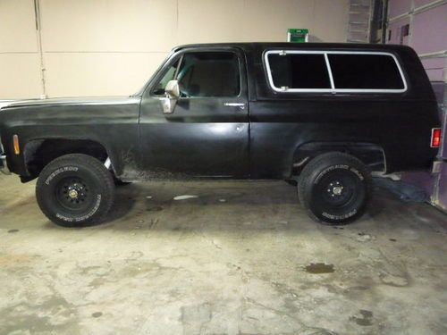 1979 gmc jimmy sierra sport utility 2-door 5.7l kustom, blacked out, runs strong