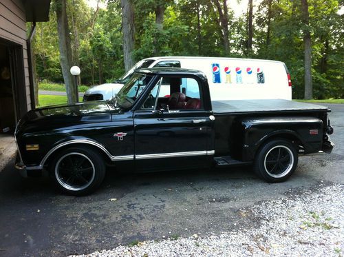 1968 chevrolet c10 stepside pickup 51000 actual miles!!!