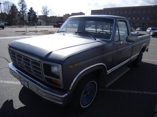 1986 ford f-150 regular cab 5 speed manual 2-door truck