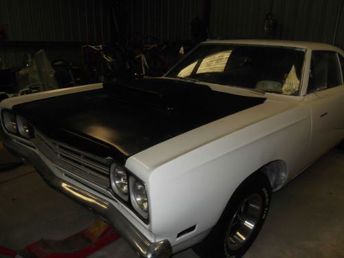 1969 plymouth roadrunner, mopar, 4 speed, project