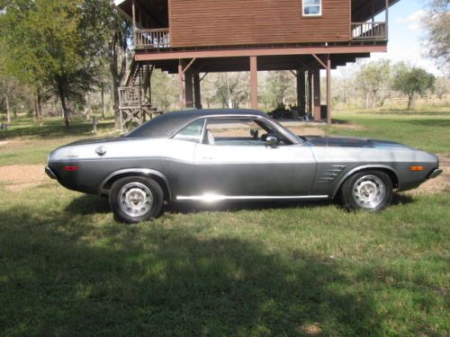 1973 dodge challenger rallye 360,auto. rallye pack acsilver/bk excellent driver