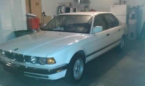 1993 bmw 740il base sedan 4-door 4.0l