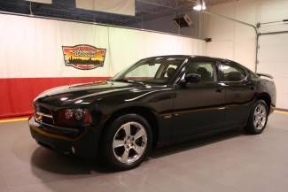 2010 black r/t sunroof heated leather chrome wheels hemi spoiler warranty