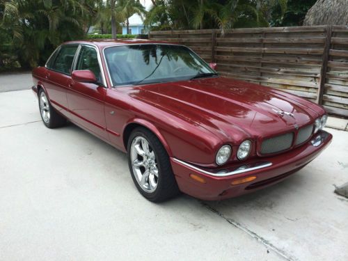 2001 jaguar xjr base sedan 4-door 4.0l