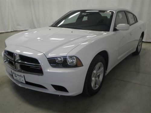 2014 dodge charger se