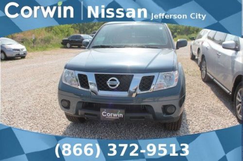 2014 nissan frontier sv