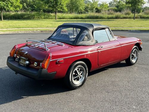 1976 mg mgb roadster / 4-speed / must see