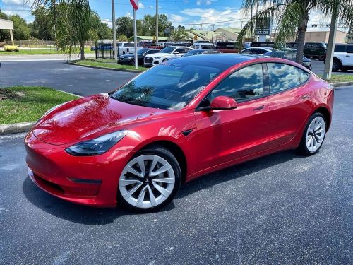 2023 tesla model 3 model 3 $4000 tax credit red/black 1 owner