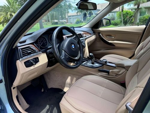 2014 bmw 3-series luxury wood grain and leather