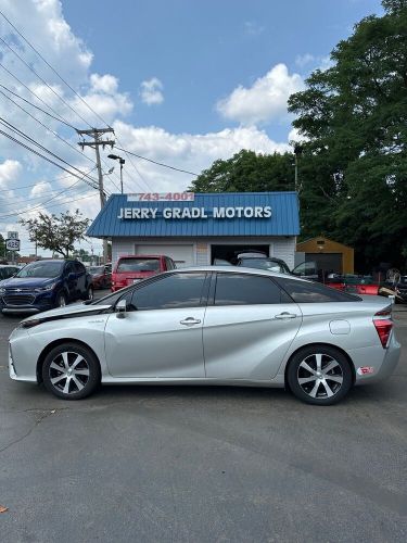 2017 toyota mirai