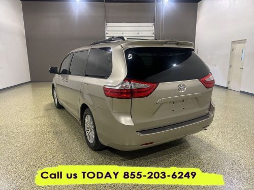 2015 toyota sienna xle