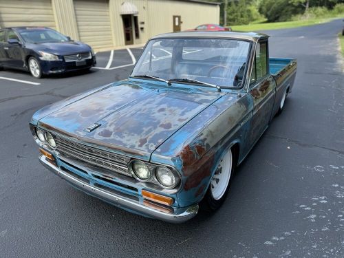 1970 datsun 1600