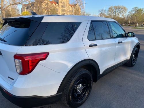 2020 ford explorer police interceptor