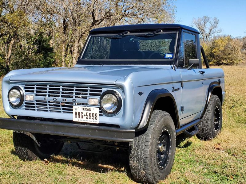 1968 ford bronco half-cab pickup 5-speed 5.0l v8-powered