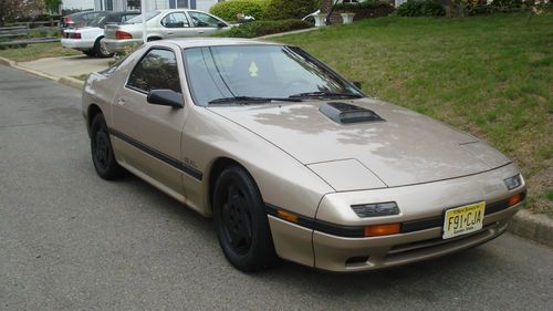 Mazda rx7 1986 88.000 miles