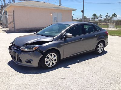 Ford focus salvage repairable rebuildable lawaway plan available 2 door fiesta