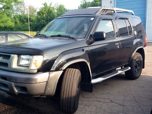 2000 nissan xterra  - low miles - no reserve!