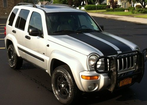 2002 jeep liberty limited sport utility 4-door 3.7l