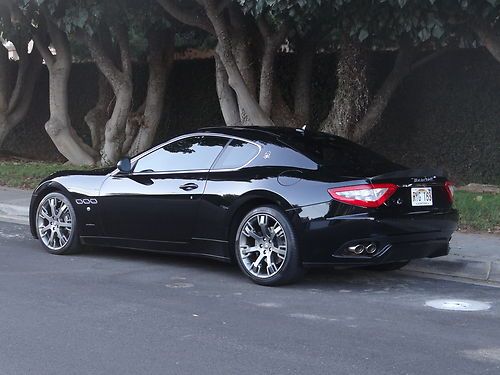 Maserati gran turismo black / black 6k miles mc sportline trim new tires