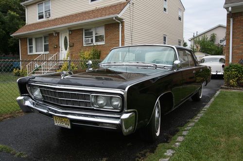 1966 chrysler crown imperial 4dr