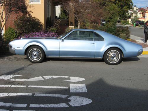 1966 oldsmobile toronado 425 116,500 miles - california car - engine needs work