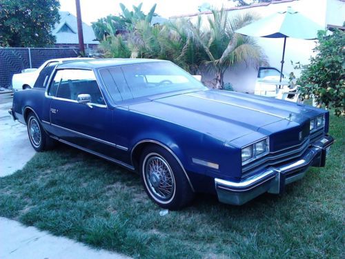 1985 oldsmobile toronado brougham coupe 2-door 5.0l