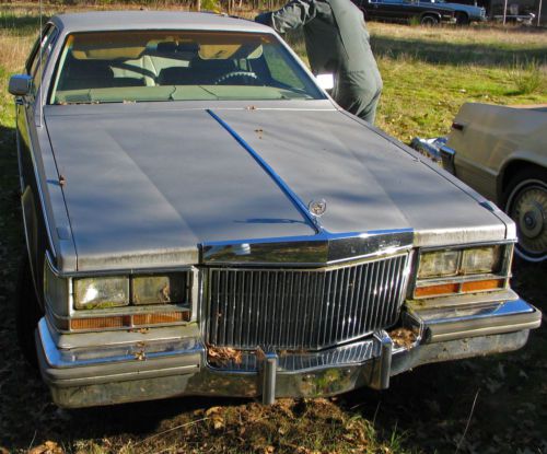 1980 cadillac seville diesel - very good body &amp; interior