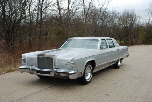 1977 lincoln continental town car survivor