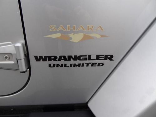 2011 jeep wrangler unlimited sahara