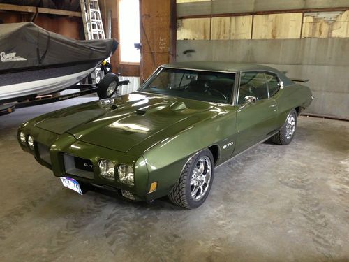 1970 pontiac gto base 7.5l