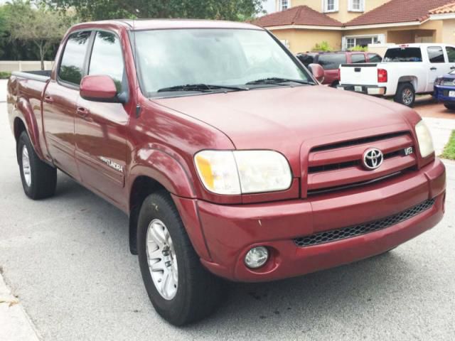 Sell used Toyota Tundra SR5 Standard Cab Pickup 2-Door in Bangs, Texas
