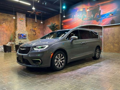 2022 chrysler pacifica hybrid pacifica phev pinnacle - sunroof, h/k streo, htd l