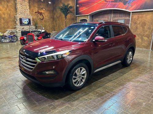 2017 hyundai tucson luxury - pano roof, heated leather seats &amp; whl