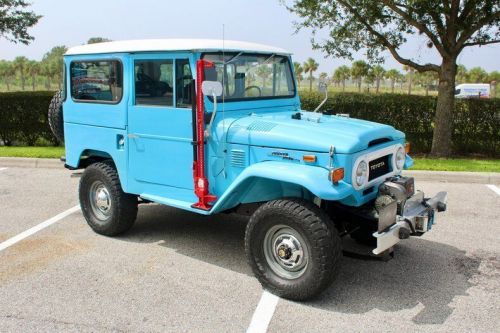 1974 toyota fj40 landcrusier