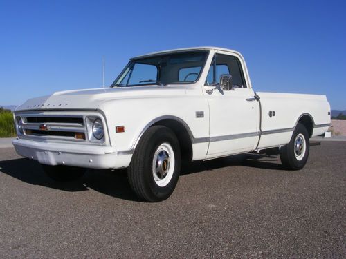 1967 chevrolet c20 custom camper edtion 75,000 original miles. a/c! runs great!