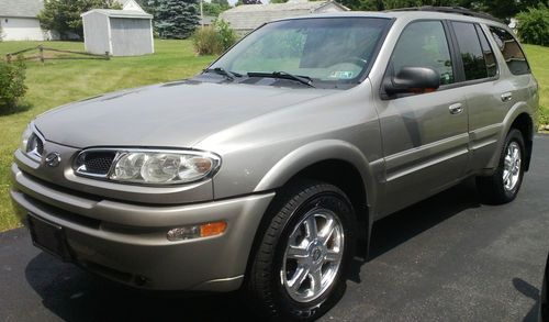 2002 olds bravada with upgraded bluetooth/ipod/usb stereo.