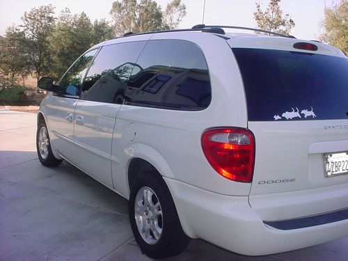 2002 dodge grand caravan, perfect for handicap van, runs &amp; looks great !!