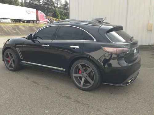 2009 infiniti fx35 custom sport utility 4-door 3.5l custom!!!!