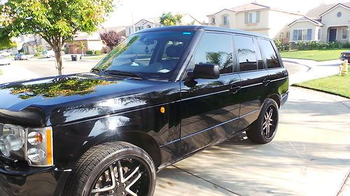 Black range rover hse 2004