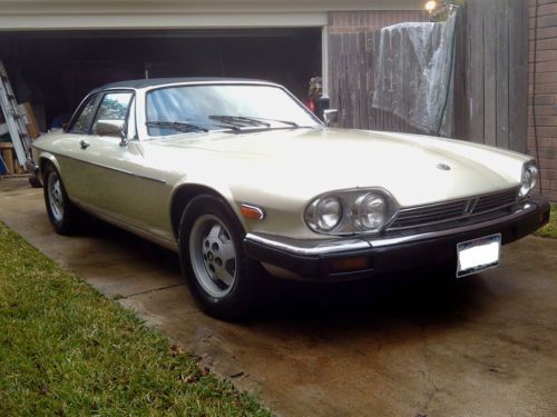 1982 jaguar xjsc cabriolet 3.6  54,377 original miles very nice car runs great