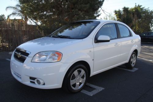 2007 chevrolet aveo ls 4-door 112k  automatic 4 cylinder no reserve